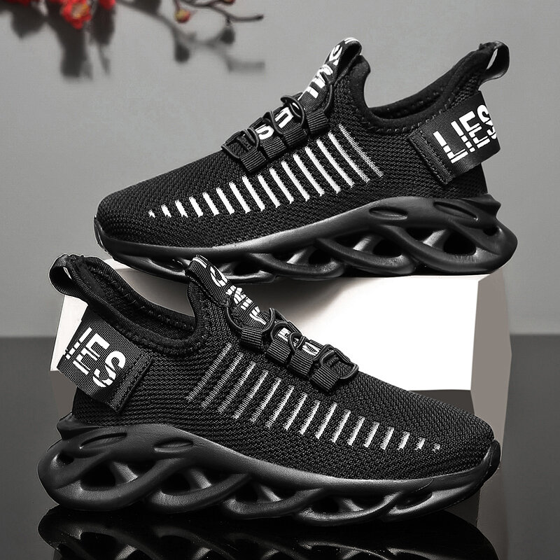 Children's Fashion Sports Shoes Boys Girls Lightweight Outdoor Sneakers Breathable Soft Rebound Sole Kids Lace-up Jogging Shoes