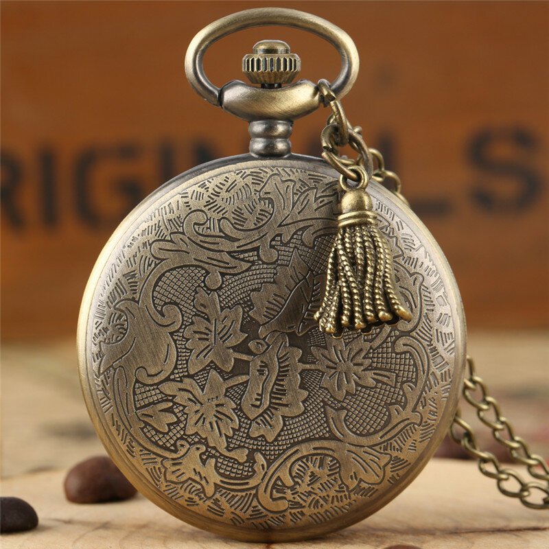 Reloj de bolsillo antiguo ahuecado para mujer, diseño de niña pequeña, patrón de princesa, movimiento de cuarzo, reloj con cadena de suéter