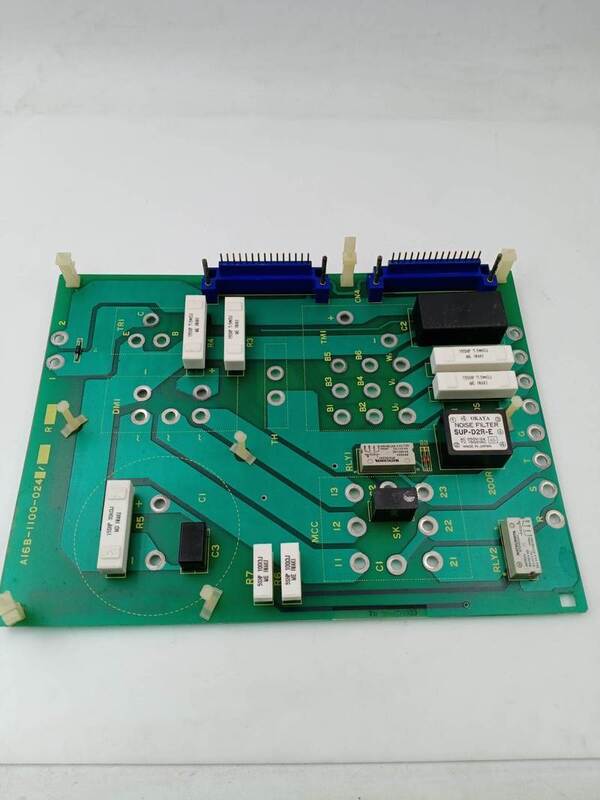 Test de circuit imprimé des systèmes Fanuc d'occasion A16B-1100-0240 ok