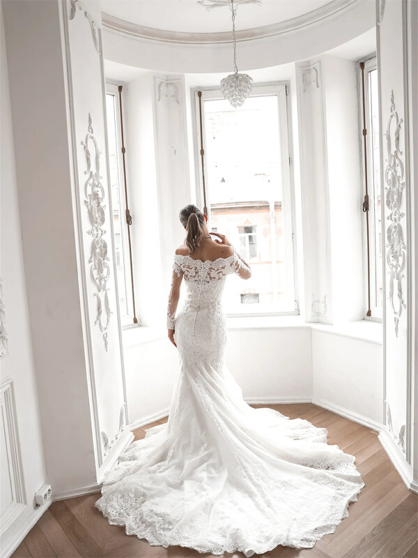 Charming Off Shoulder Wedding Dress 2024 Luxurious Lace Bride Gown Charming Long Sleeve Bride Robe Vestidos De Novia