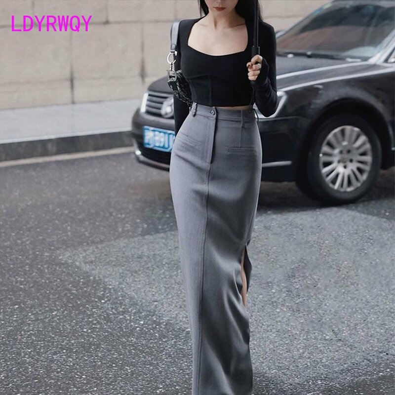 Solid color high waist and hip suit skirt 2023 new French retro slim straight skirt