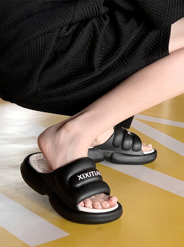 Sandal pasangan pria dan wanita, Kasut olahraga luar ruangan Anti Slip sol lembut cetakan huruf