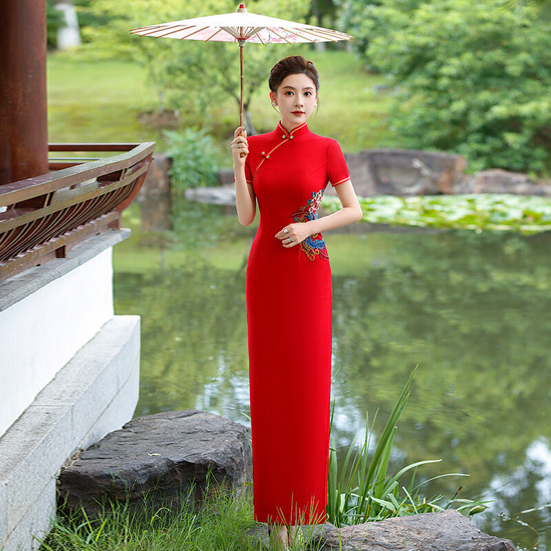 Cheongsam bordado vermelho para mulheres, vestido chinês Qipao, vestido de festa, vestido longo, divisão alta, cetim, casamento nupcial, plus size, 5XL