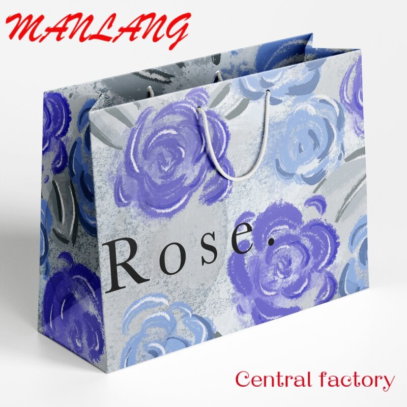 Custom  Custom Luxury Paper Bag Clothes Store Retail Gift Packaging Boutique Shopping Paper Bags with Your Own Logo