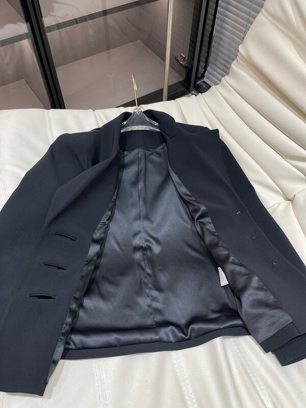 Lingzhiwusi-chaqueta negra Vintage para mujer, ropa de calle femenina, ropa de abrigo femenina, diseñador Delgado británico, Influencer de alta calidad, nueva llegada