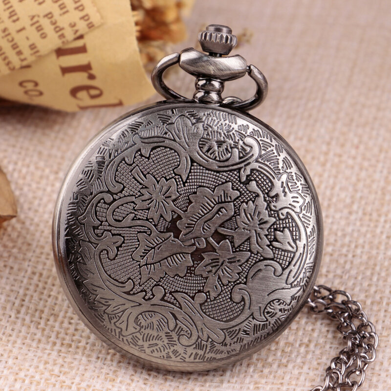 Nuevo famoso Anime exquisito reloj de bolsillo de cuarzo gris tallado hueco COLLAR COLGANTE regalos para mujeres o hombres con cadena Fob
