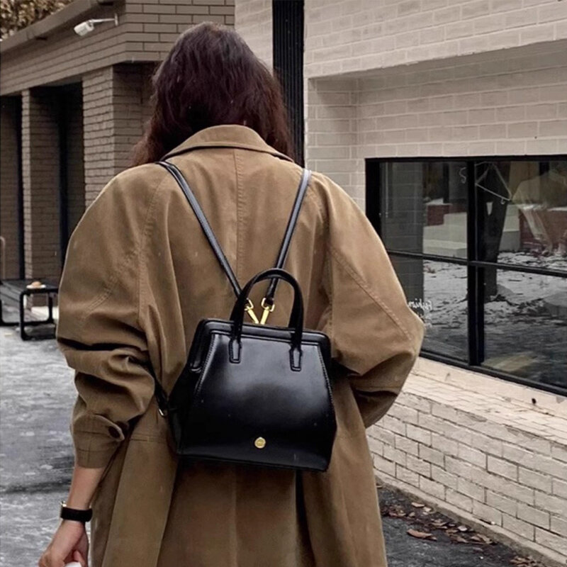 Small Pu Backpack Women Schoolbag Retro Korean Black Oil Wax Leather Zipper Shoulder Bag Girls Travel College Book Handbag