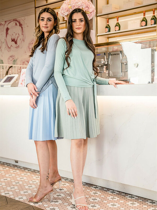 2022 Phụ Nữ Mới Mùa Xuân Hè Dệt Kim Váy Nữ Cổ Điển Váy Xếp Li Màu Đan Áo Đại Chất Lượng Quần Áo
