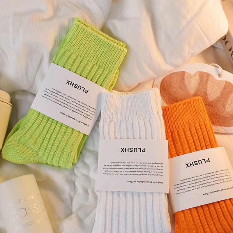 Calcetines de algodón de punto para hombre y mujer, medias de tubo medio, de Color sólido, estilo Retro, a la moda, para invierno