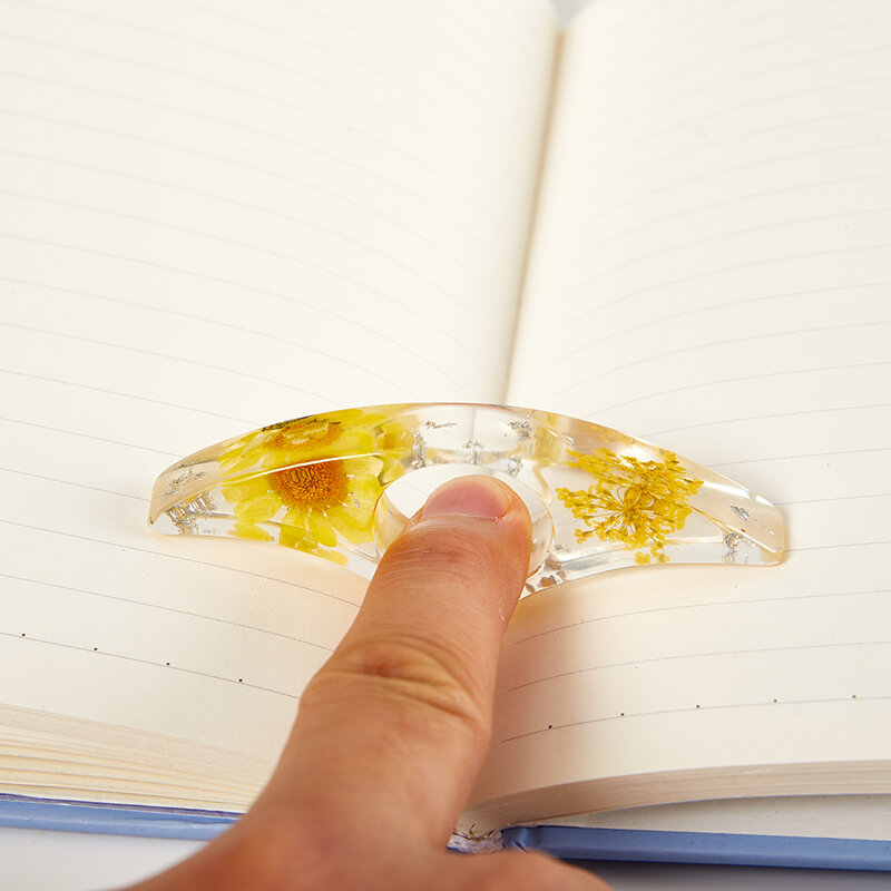 1 szt. Epoksydowa suszona książka z kciukiem do do zaznaczania stron wygodnej zakładki pomaga w czytaniu biżuterii prezentowej