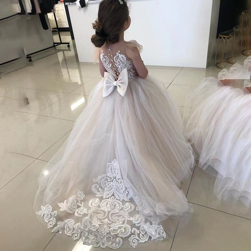 2024 New Wedding Party Dresses Flower Girl Dress Ball Gown Kids Pageant Big Bow Long Sleeves Champagne Child Bride Dresses