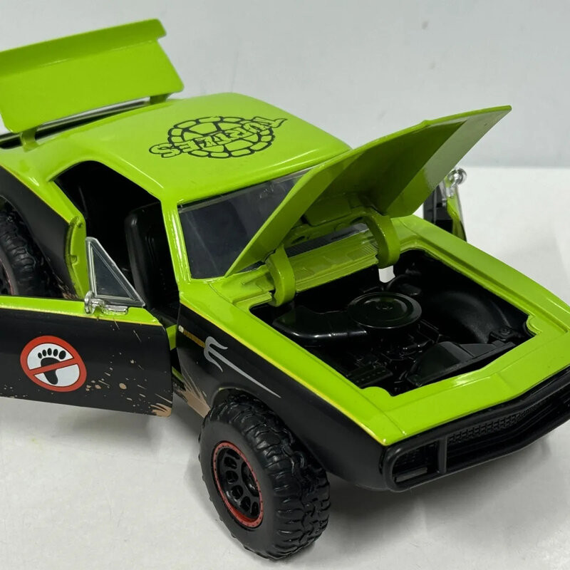 شيفروليه كورفيت-طراز سيارة من سبيكة معدنية دييكاست ، محاكاة عالية ، ألعاب معدنية ، هدية للأطفال ، مجموعة ،