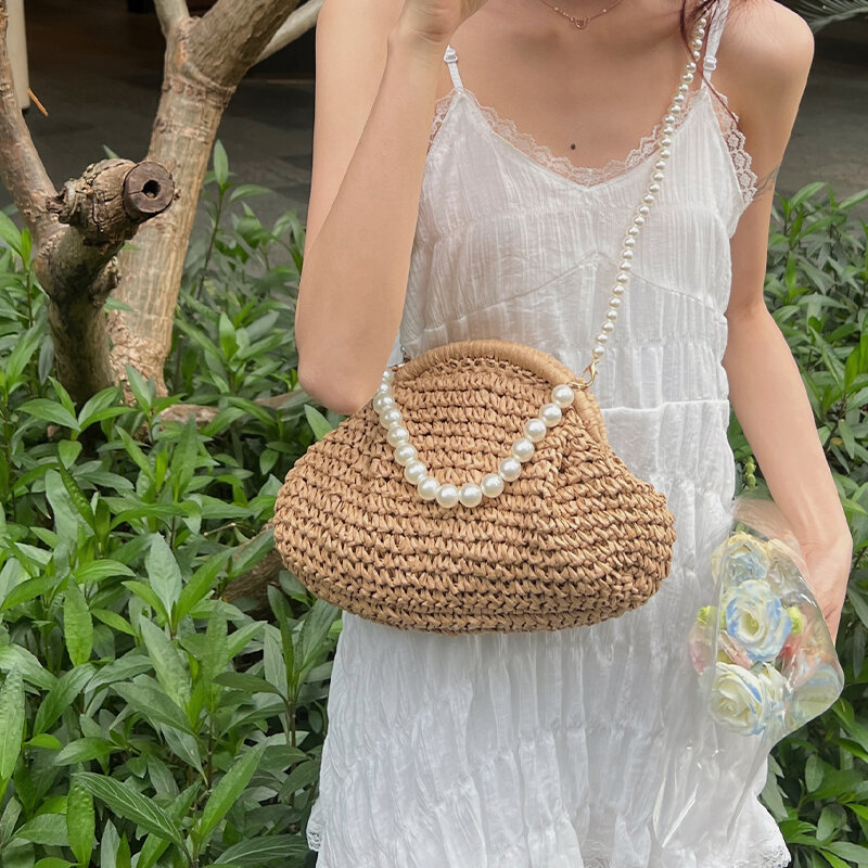 2024 borsa estiva Clip borsa Designer borsa di paglia borsa pochette per donna borsa a tracolla a tracolla con catena di perle Vintage Hobos