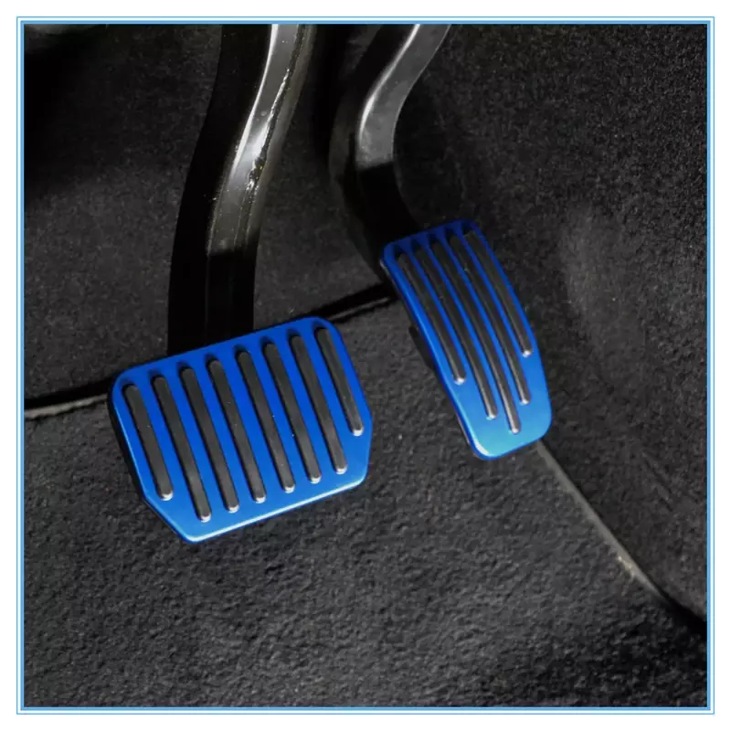 Aggiorna i pedali antiscivolo per Tesla Model 3 Y Brake Accelerator Gas Foot Pedals Pads Covers accessori in lega di alluminio 2021-2023