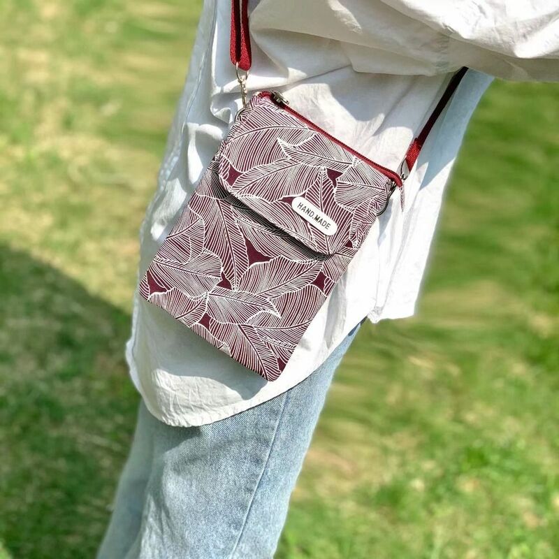 Idyllic Leaf Handbags Fashion Fabric 5-layer Mobile Phone Bag Clutch Phone Bag Women