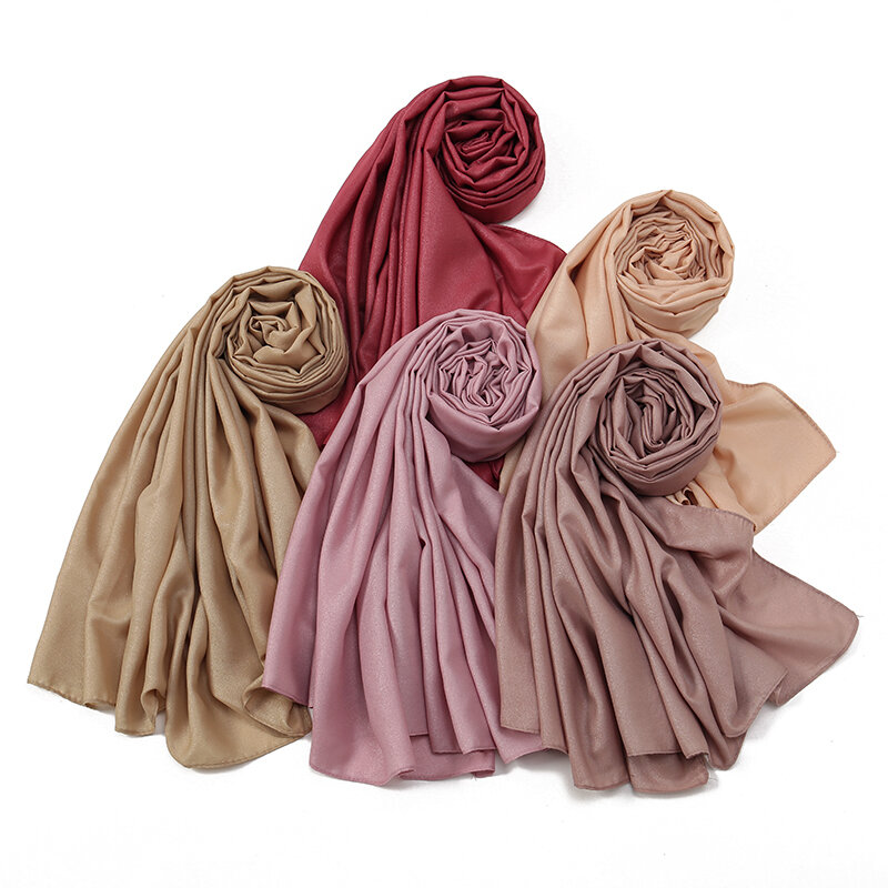 Shimmer hijabs ผ้าชีฟองแวววาวผ้าคลุมไหล่มุสลิมสำหรับผู้หญิงผ้าคลุมศีรษะผ้าโพกศีรษะผ้าโพกศีรษะสีล้วนผ้าโพกศีรษะของอิสลามผ้าพันคอ bufandas Foulard Femme