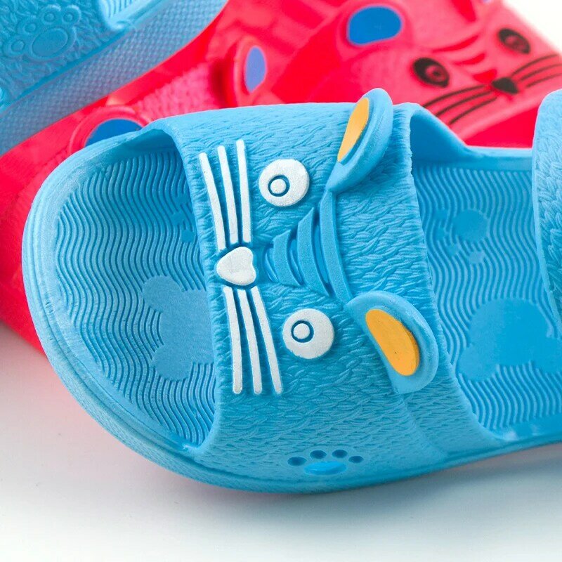 Летние детские сандалии для маленьких девочек, мягкие Нескользящие туфли принцессы, детская пляжная обувь карамельных цветов, повседневные римские тапочки для мальчиков