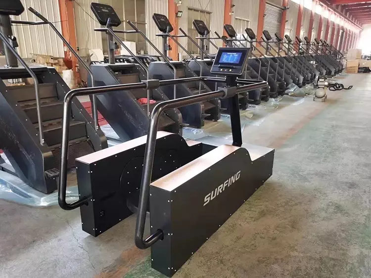 Skyboard gimnasio equipo de fitness con pantalla LCD, máquina de surf de madera