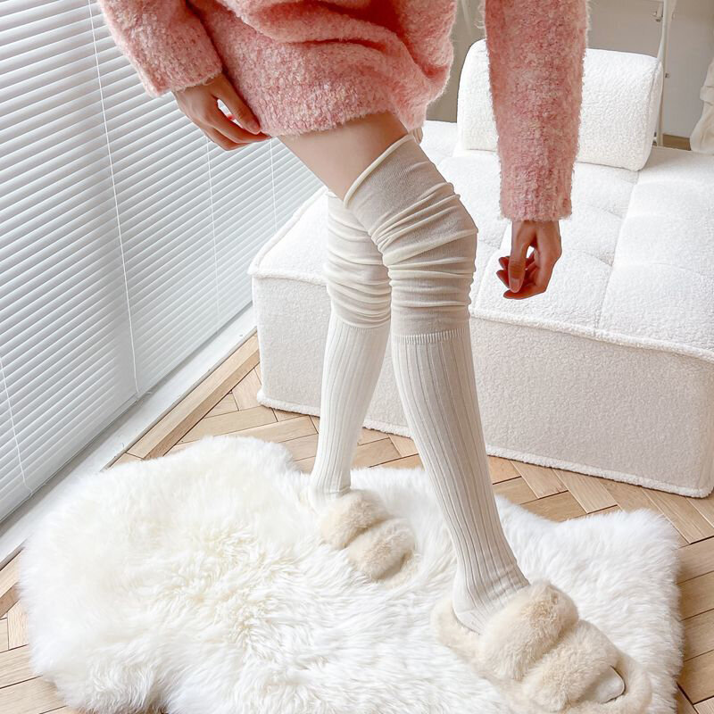 Stoking musim gugur kaus kaki paha tinggi Jepang Splicing di atas lutut kaus kaki musim dingin