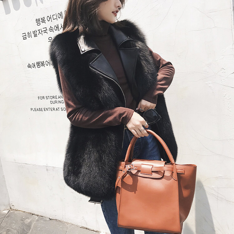 Mantel tanpa lengan anak perempuan Fashion Korea leher lipat warna kontras tambalan PU rompi bulu palsu musim gugur wanita baru 2023