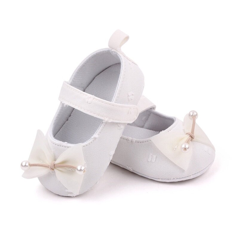 أحذية سرير للبنات من VISgogo مزودة بعقدة على شكل فيونكة وطبقة ناعمة ومانع للانزلاق فستان زفاف الأميرة أحذية للمشي للأطفال حديثي الولادة والرضع