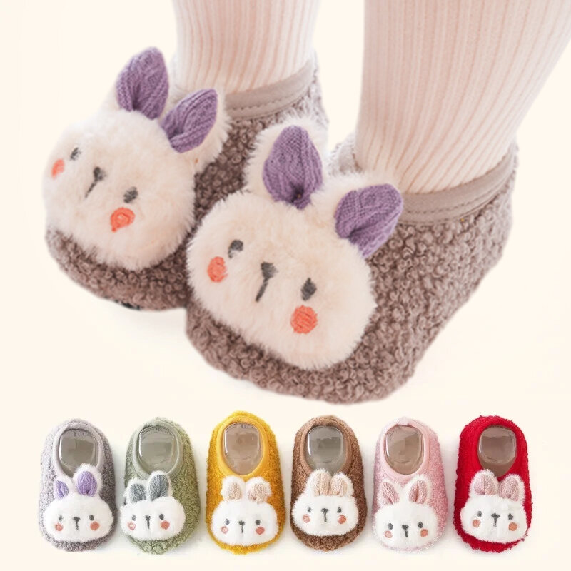 Chaussettes de sol pour bébé avec semelle souple, motif lapin mignon, chaussures chaudes pour tout-petits, chaussures de marche pour nouveau-né, hiver