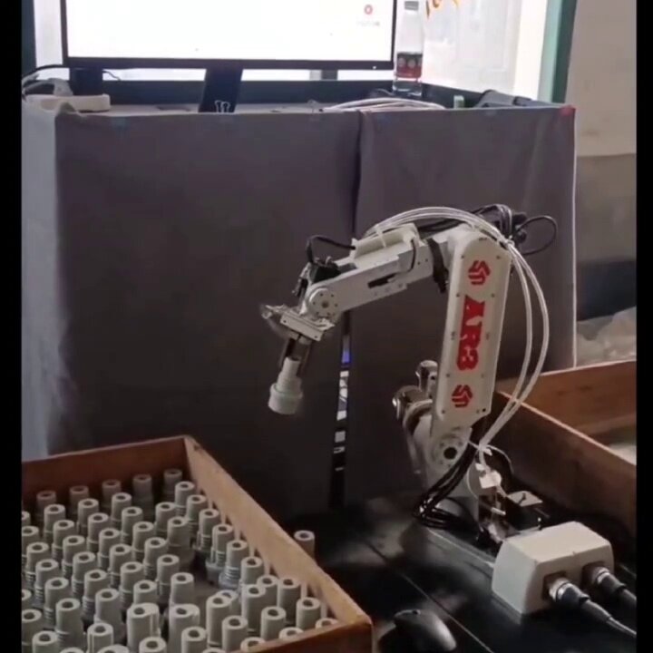 Carico 2KG braccio robotico passo-passo a 6 assi lunghezza 630mm braccio meccanico motore passo-passo industriale per Kit Robot di programmazione progetto Python