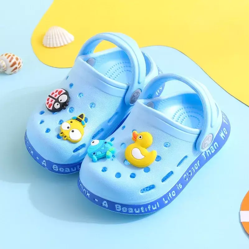 Sandálias antiderrapantes infantis buraco dos desenhos animados, sapatos de bebê, chinelos macios, design de bricolage, verão, praia infantil, meninos, meninas