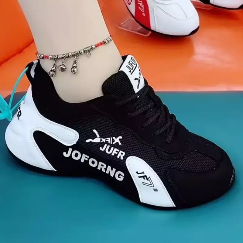Дизайнерские кроссовки для женщин, летняя модная дышащая сетчатая повседневная спортивная обувь на шнуровке для женщин, женская прогулочная обувь на платформе