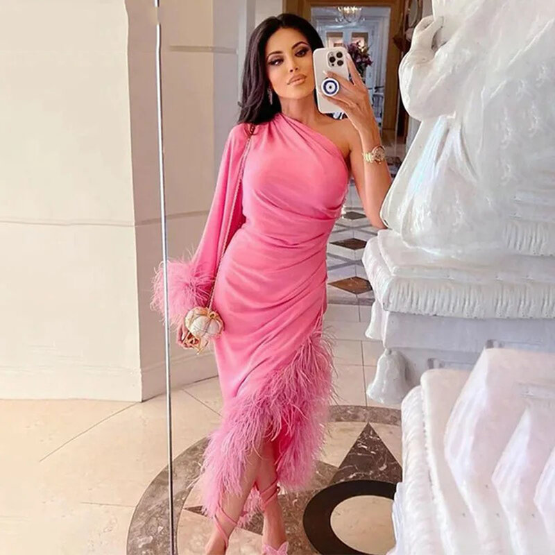 Gaun koktail pendek merah muda laris gaun pesta Prom satu bahu gaun pesta bulu gaun pesta belahan samping gaun acara Formal Arab
