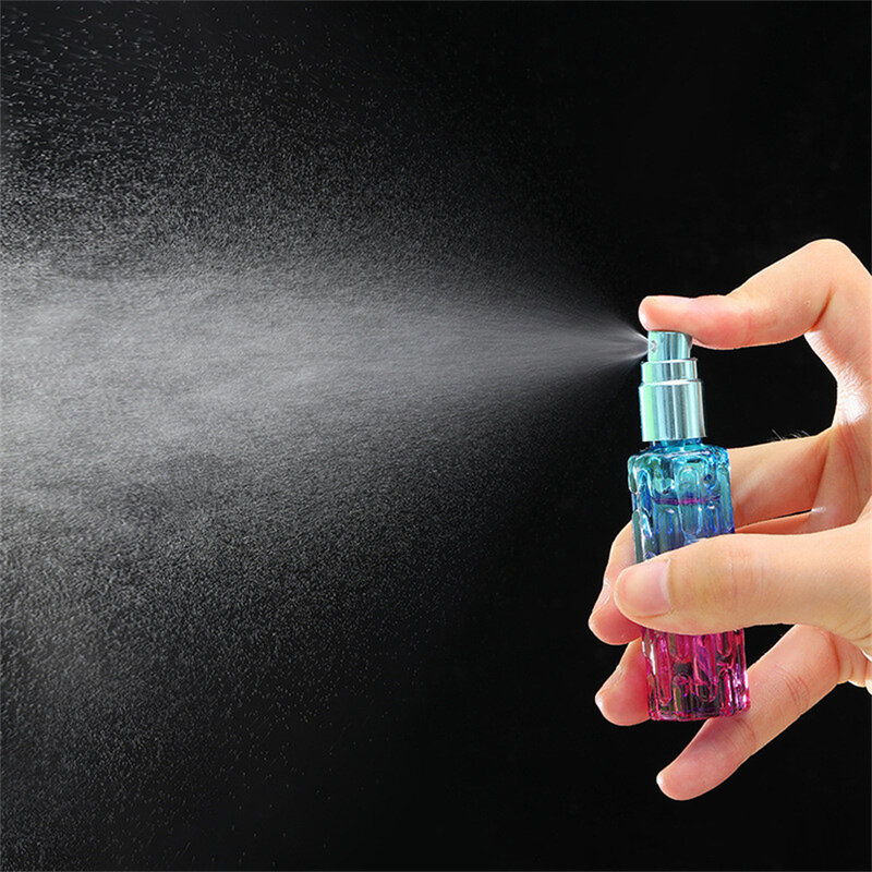 Botella de Perfume de vidrio cuadrada colorida de 15ml, Mini botella de Spray de embalaje cosmético de fragancia gruesa, viales de vidrio rellenables