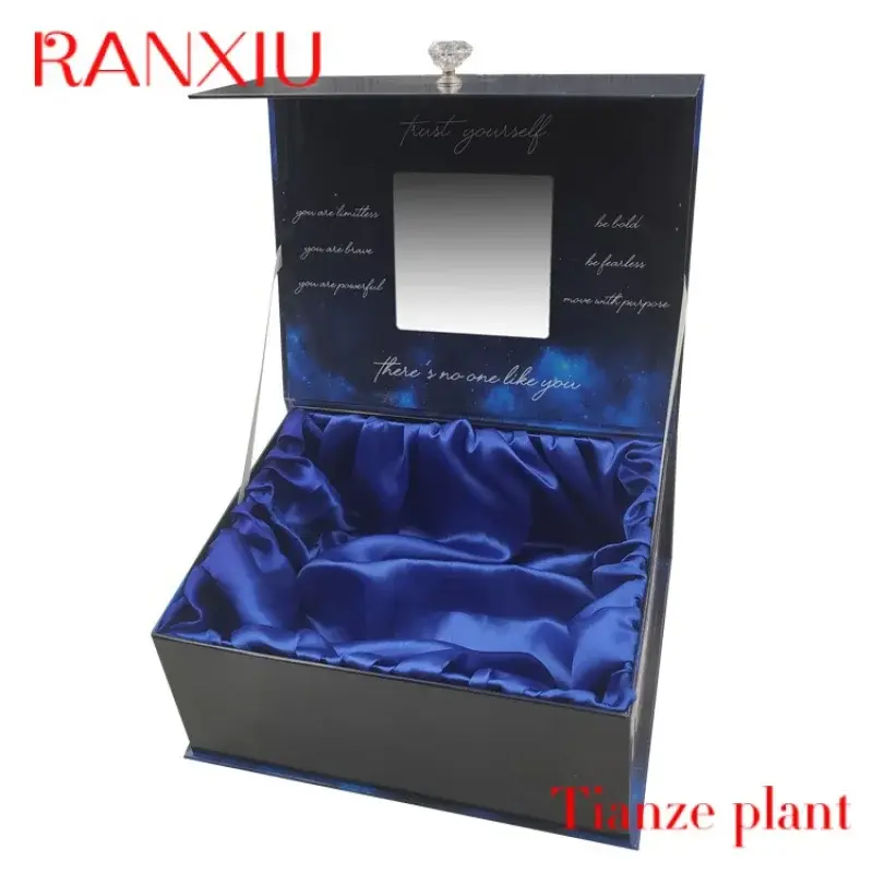 Spersonalizowana luksusowa pudełeczko tekturowe Logo na zamówienie z lustrzanym magnetyczne zamknięcie składane pudełko prezentowe do satynowej podszewki i srebra