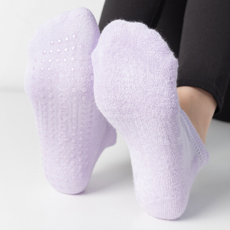 Women Yoga Socks with Grip Combed Cotton Thickened Non-Slip Sports Ballet Pilates Barre Dance School Gym Floor Socks