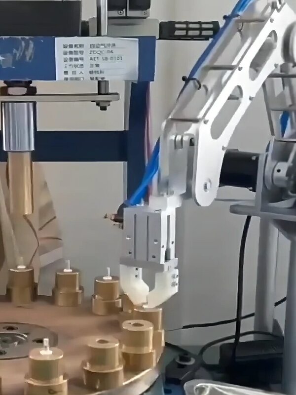 Robot Manipulator mekanik industri lengan Robot loncatan 3-sumbu beban 2.5/4Kg untuk Kit Robot kompatibel dengan cakar logam/cangkir pengisap