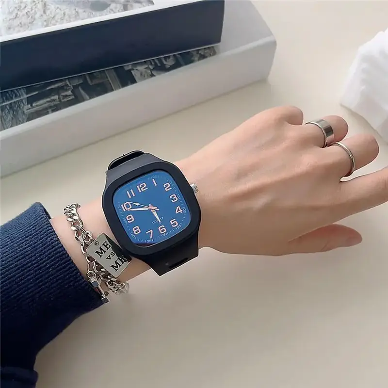 Vierkante Grote Wijzerplaat Quartz Horloge Siliconen Band Student Polshorloges Multicolor Mode Casual Klok Voor Dames Cadeau Geen Armband