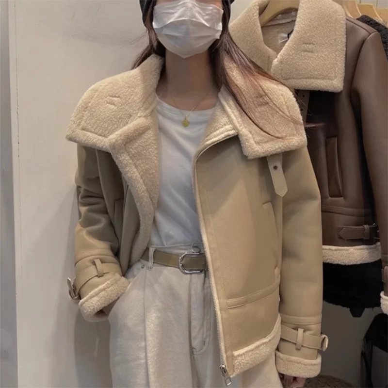 女性のためのキャンディーカラーのフェイクレザーショートジャケット,ゆったりとした韓国のヴィンテージスーツ,厚くて暖かい,波紋のある綿パッド入りジャケット