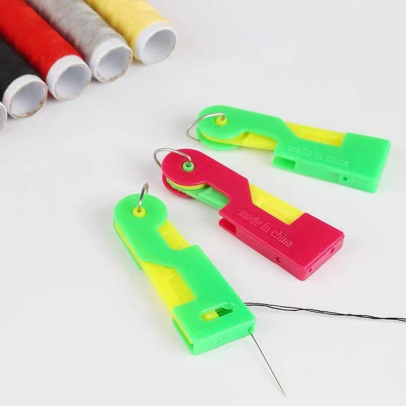 Enhebrador de aguja de costura automático para ancianos, herramienta de guía de hilo, conveniente, Color aleatorio, 20 piezas