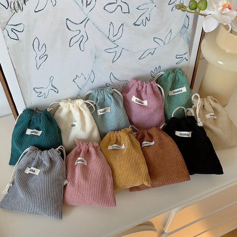 TOUB028 1pc Solid Color Corduroy Drawstring Cosmetic Bags Christmas Gift Package Storage Bag High Quality Lipstick Candy