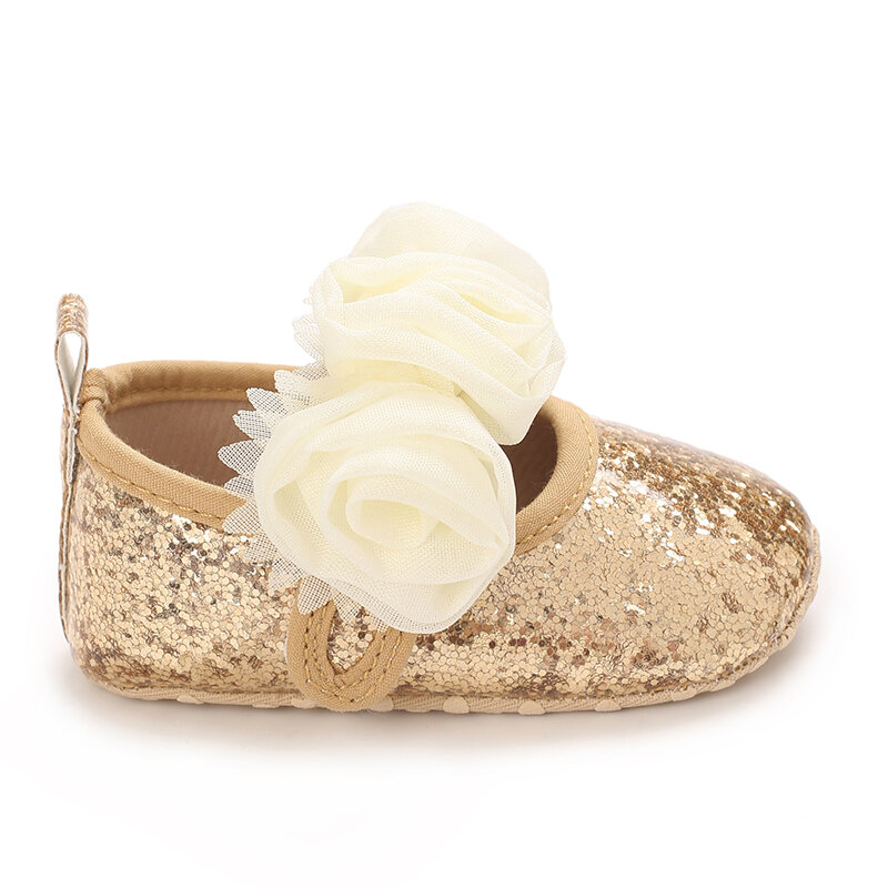 Wiosenne i letnie nowe buty księżniczki z błyszczącymi kwiatami dla dziewczynek i niemowląt 0-18 miesięcy Antypoślizgowe buty do chodzenia z miękką podeszwą