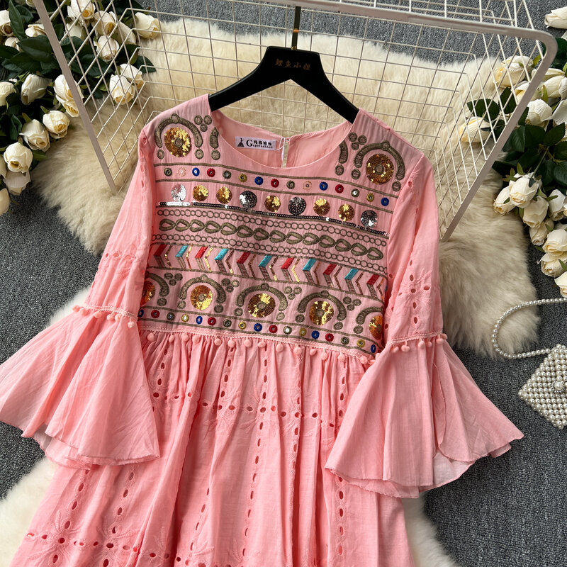 Sexy Chic Hollow Out Embroidery O NECK Dress Fashion Vestidos Slim Party Club Summer Off Shoulder Hotsweet Dresses