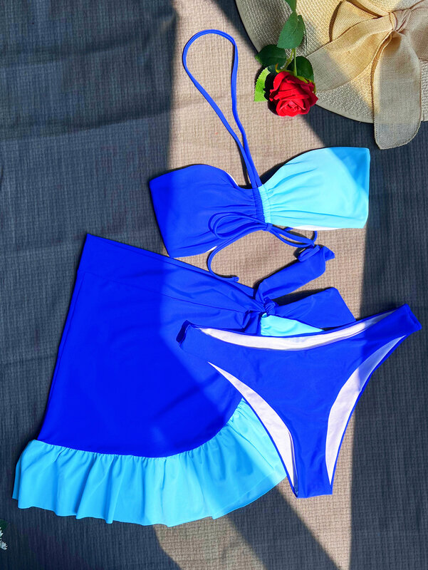 Set Bikini wanita, halter tali serut tiga buah dengan Kerut penutup rok tambal sulam baju renang pakaian pantai biquini