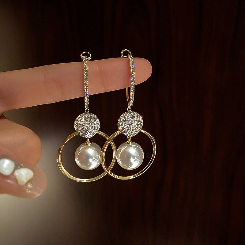 2022 neue Klassische Elegante Imitation Perle Baumeln Ohrringe Für Frauen Kristall Lange Quaste Exquisite Tropfen Ohrring Hochzeit Schmuck