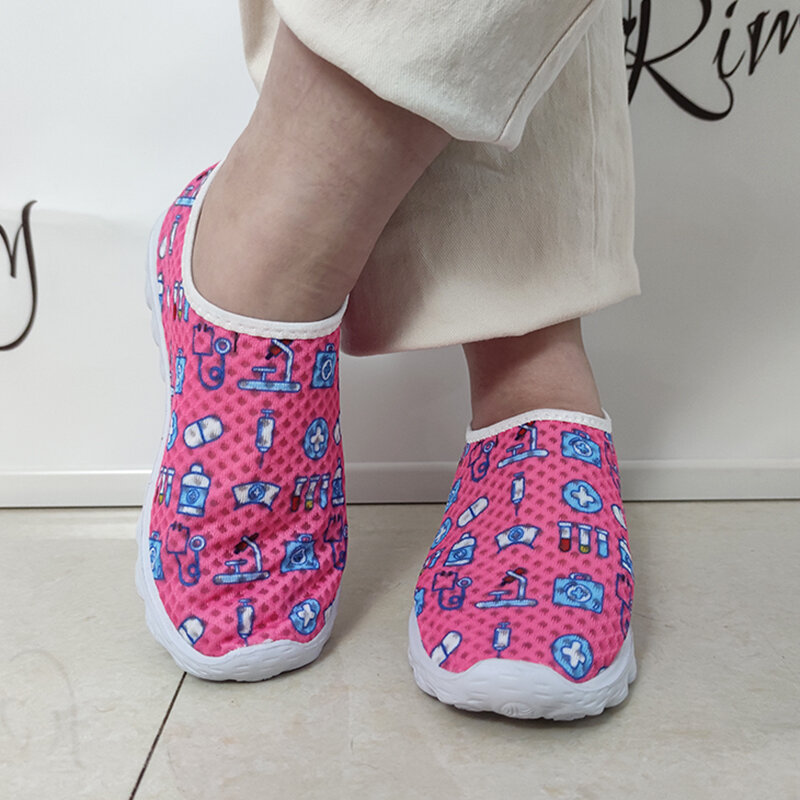 Rimocy พยาบาลรองเท้าผู้หญิงพิมพ์รองเท้าผ้าใบ Breathable Slip-On ลื่นแฟลตสุภาพสตรีสบายๆด้านล่างกีฬารองเท้า