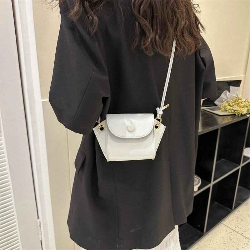 Vintage Single Shoulder Bags Female Plain Button Fashion Ladies Crossbody Bags Luxury Leather Handbags