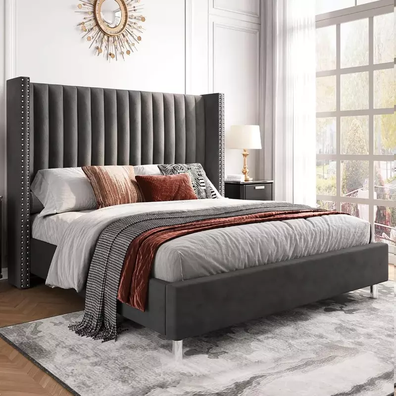 Moldura de cama de veludo adornado com canais verticais, fácil de montar, cinza, cama king size, sem molas necessário