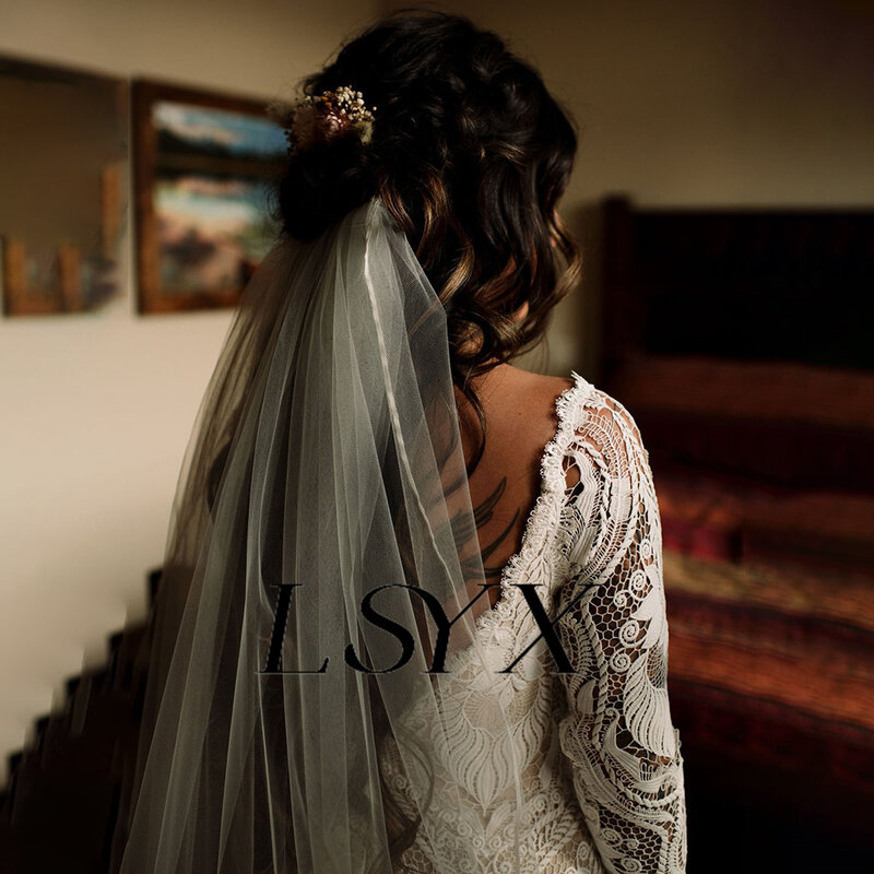 LSYX-vestido de novia de sirena de encaje para mujer, elegante vestido de novia de manga larga con cuello en V profundo, espalda abierta, tren de corte, hecho a medida