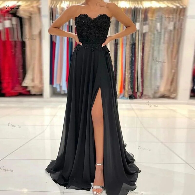 Ciynsia-Vestidos de Fiesta de encaje negro con escote Corazón, apliques largos, línea A, vestido Formal de gasa, vestidos de noche con abertura Sexy