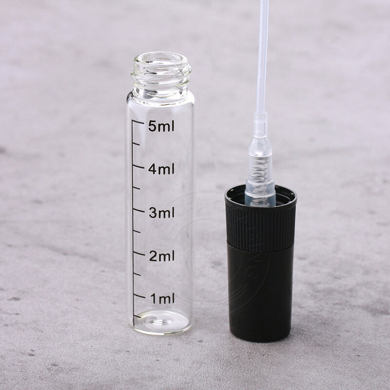 Botella de Perfume rellenable de vidrio, atomizador de plástico negro, contenedor de viaje para cosméticos, 5ml