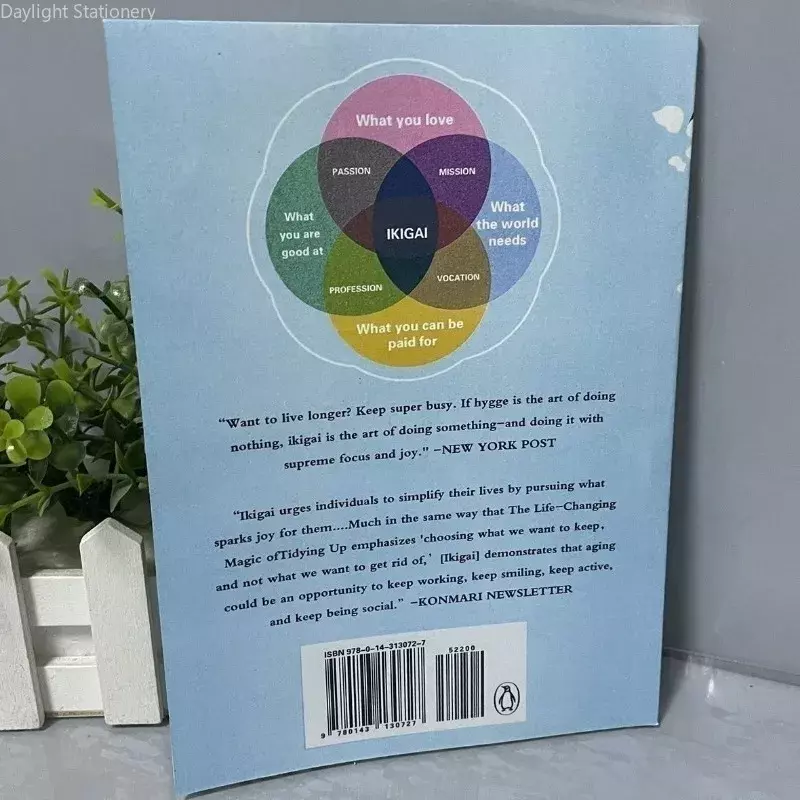 Ikigai-libros inspiradores en inglés para adultos y adolescentes, The Japanese Secret Philosophy for A Happy Healthy de Hector Garcia