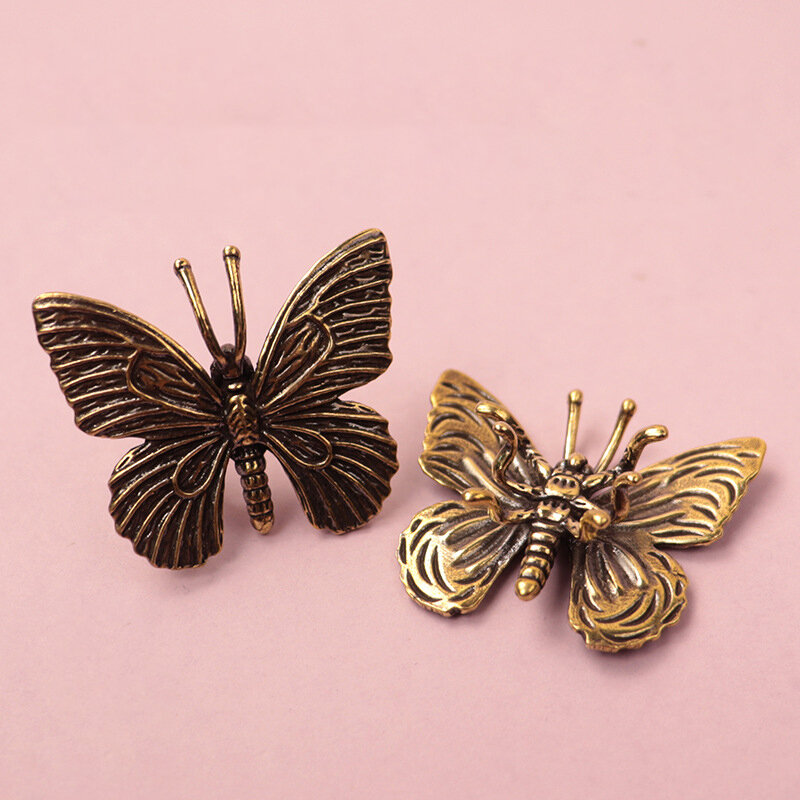 Solide reine Messing Schmetterling Figuren Miniaturen Desktop-Ornament antike Kupfer Insekten statue Home Dekoration Handwerk Zubehör